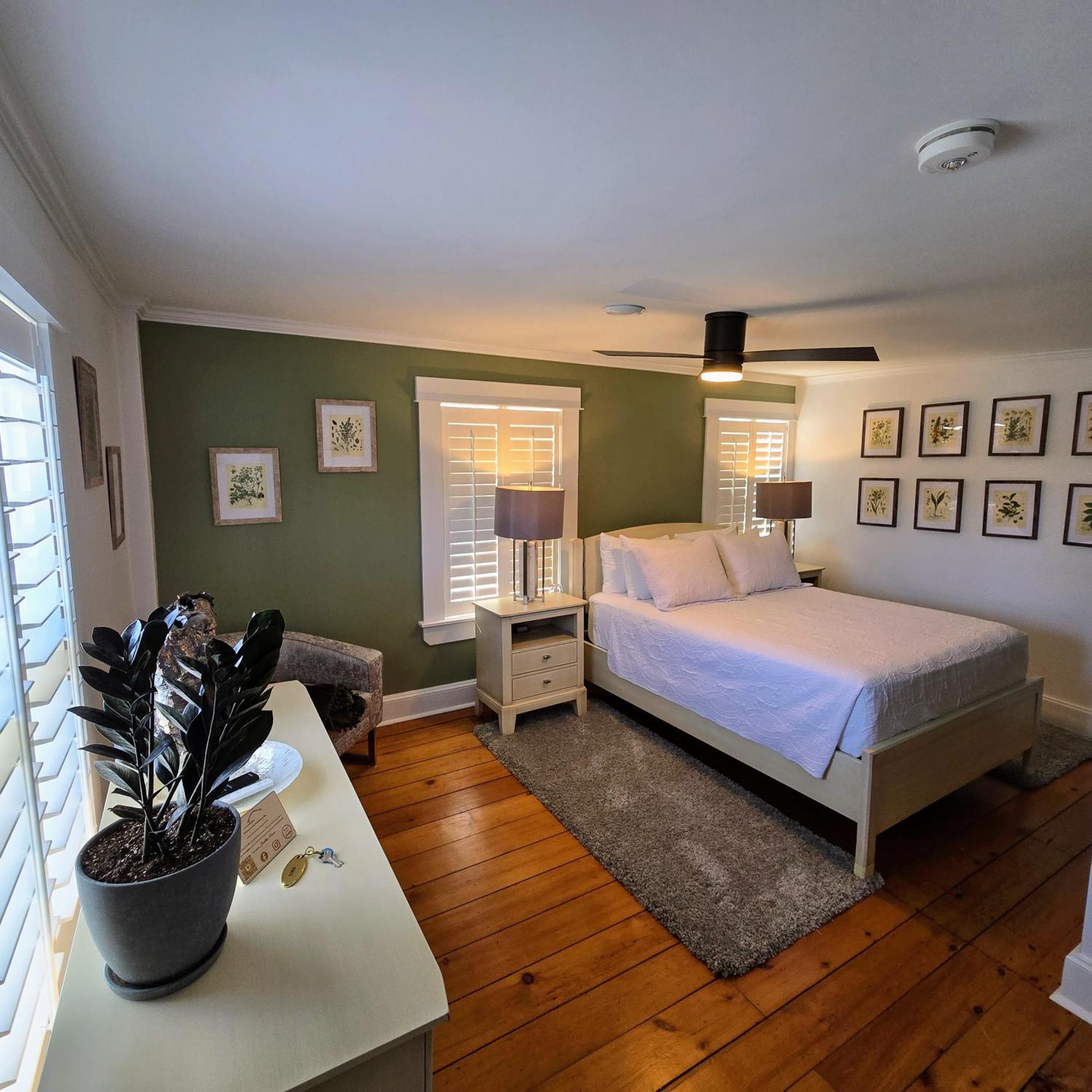 The Royal Manor Inn Niagara-on-the-Lake Екстериор снимка